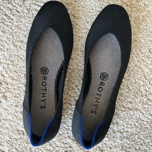 Rothy’s 7.5 Black Flats